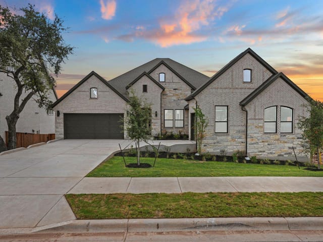 1129 Twisted Tarpley LN