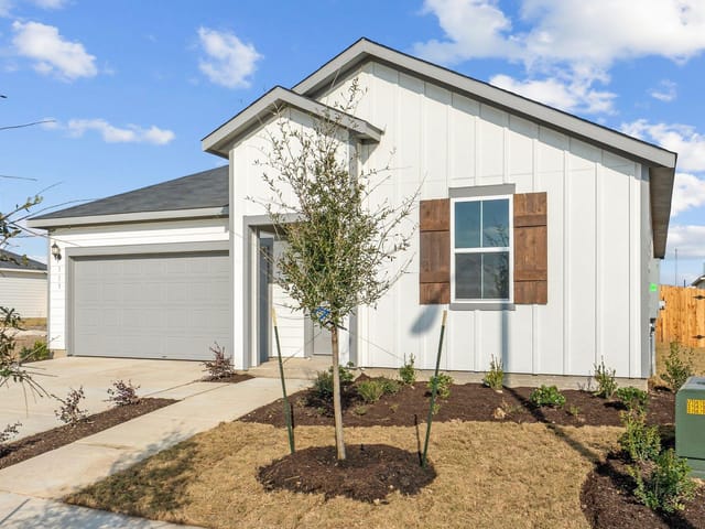 113 Lindheimer Ln