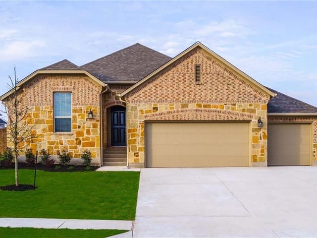 113 Medina Hills Ct