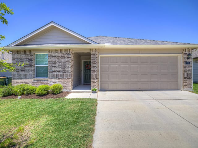 113 Moonrise DR