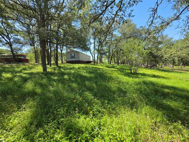113 Valley LN