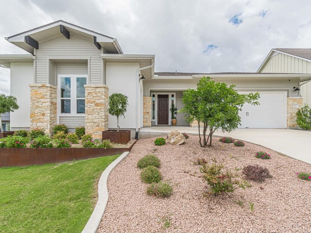 113 Waving Muhly DR