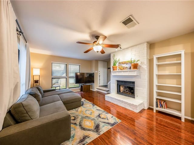 11301 Jollyville Rd Unit #D4
