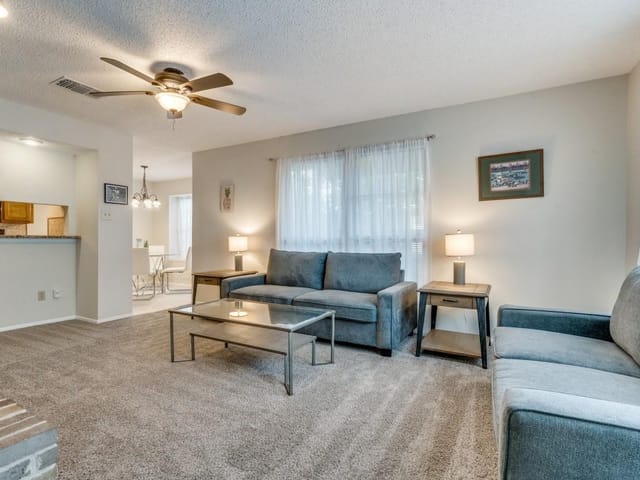 11301 Jollyville Rd Unit #E4