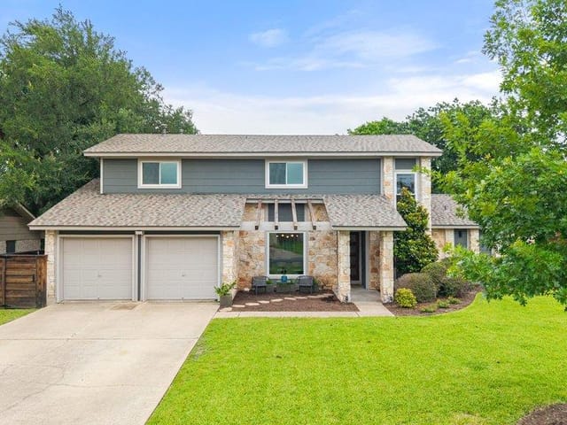 11301 Maidenstone Dr