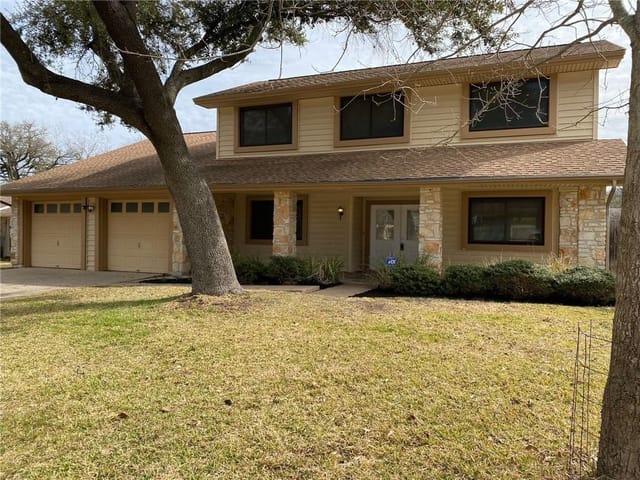 11305 Maidenstone Dr