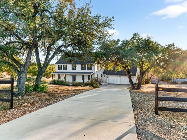 11305 SW Oaks