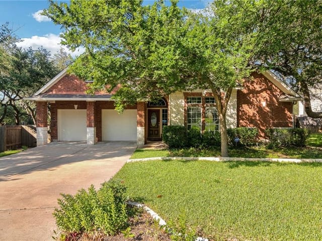 11309 Larue Belle Ln