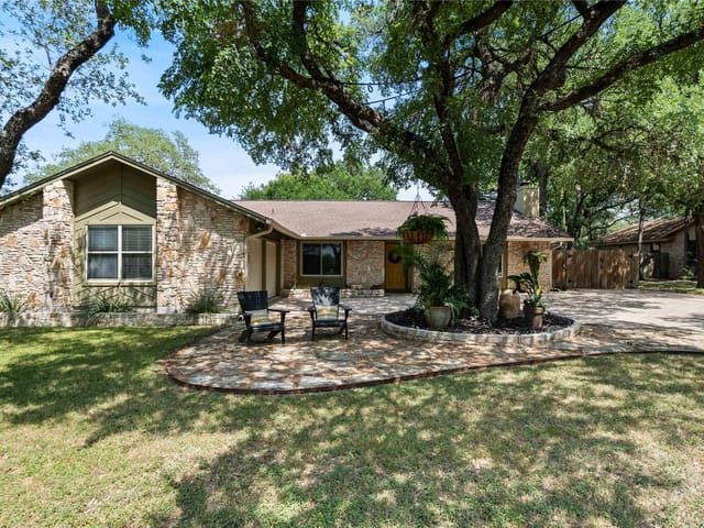 11311 Aloysia Dr
