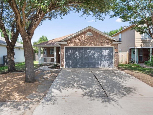 11315 Robert Wooding DR