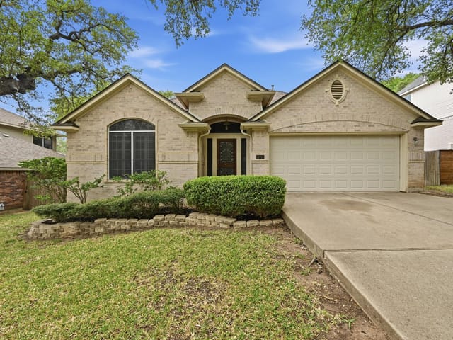 11318 Pebble Garden LN