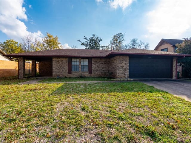 11325 D K Ranch Rd