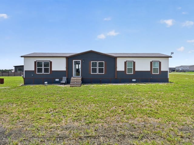 1134 Switchgrass RD