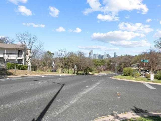 1135 Barton Hills DR Unit #103