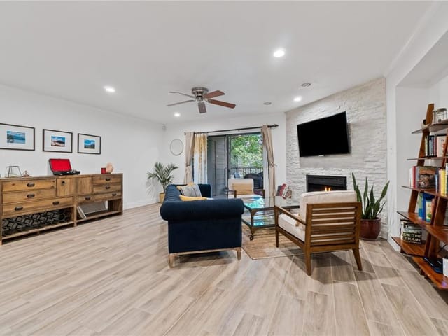 1135 Barton Hills DR Unit #124