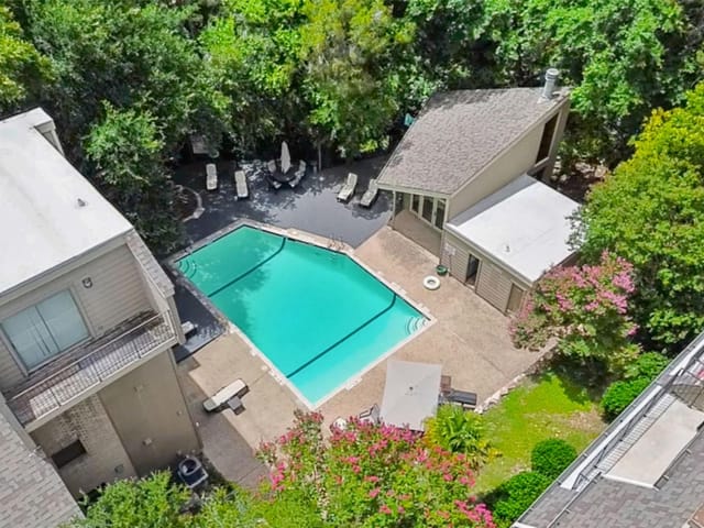 1135 Barton Hills DR Unit #355
