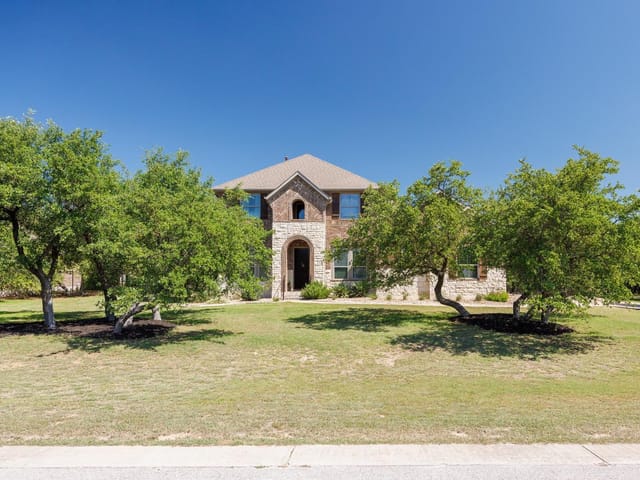 1135 Blue Ridge Dr.