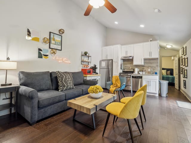 1139 1/2 Poquito St Unit #3
