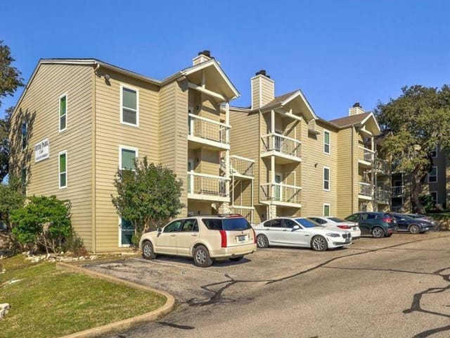 114 E 31st ST Unit #314