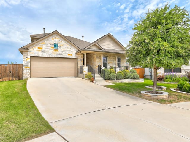 114 Fortuna CT