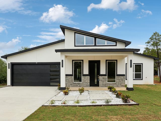 114 Heleakala DR