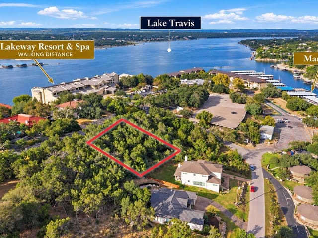 114 Lakeway DR