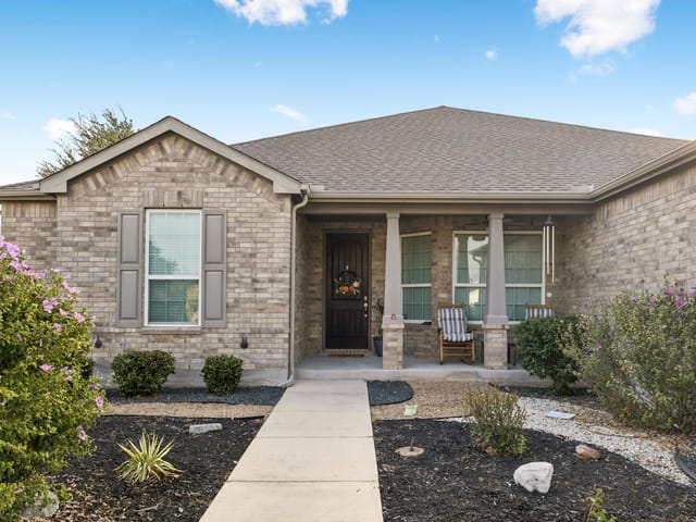 114 Palo Blanco Creek LN