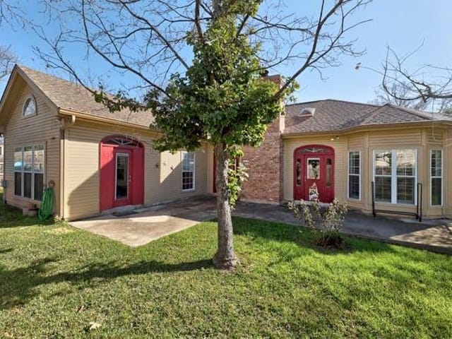 11404 Pencewood Dr