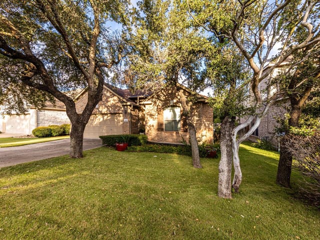 11405 Cherisse Dr