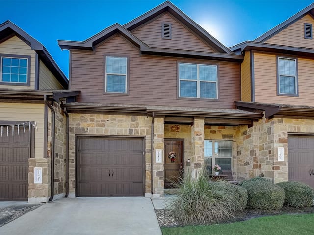 11405 Lost Maples Trl
