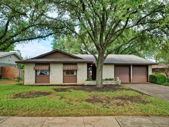 11406 Barrington Way