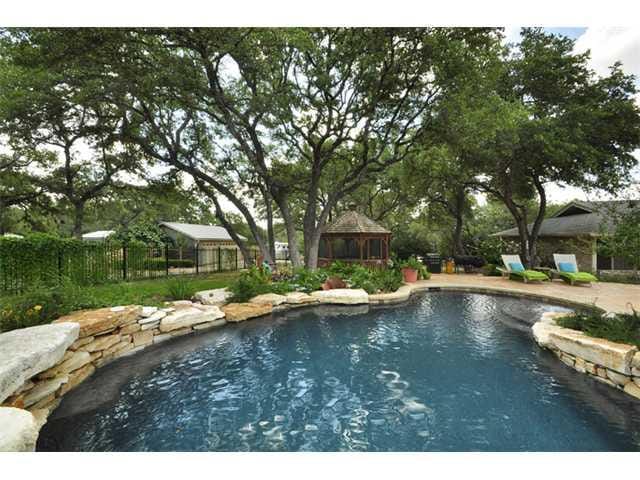 11406 Boulder Ln