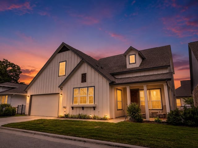 1141 Lucca DR