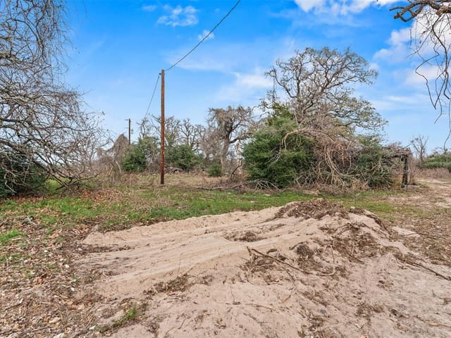 11423 US HWY 77