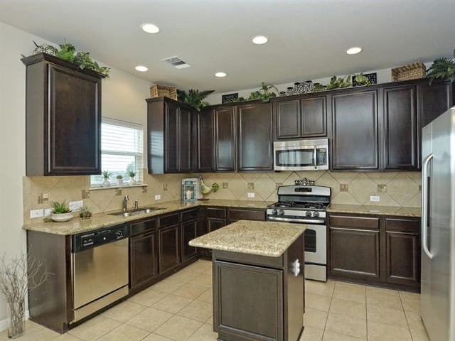 11424 Running Brush Ln