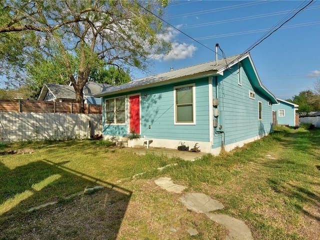 1143 Berger St Unit #D
