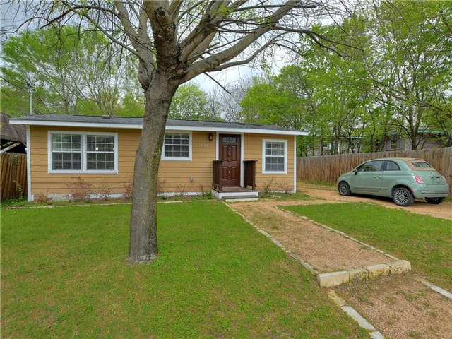 1144 Garland Ave