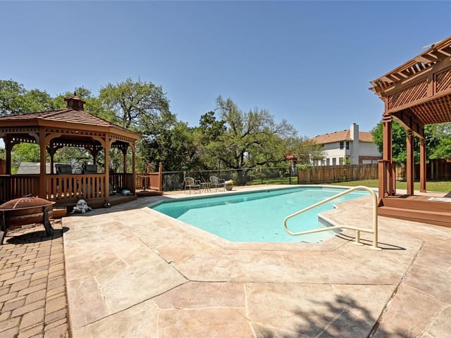 11446 Rustic Rock Dr