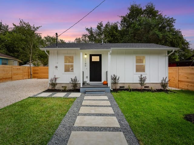 1145 Garland Ave