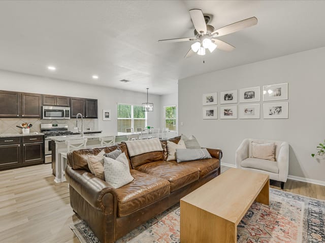 115 Cibolo Creek DR