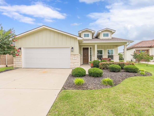 115 Laughing Pear CV