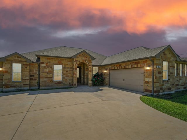 115 Nopal CT