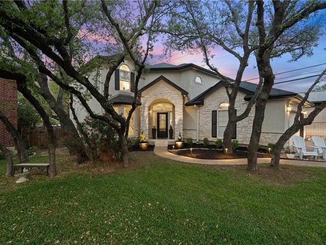 11500 Emerald Falls Dr