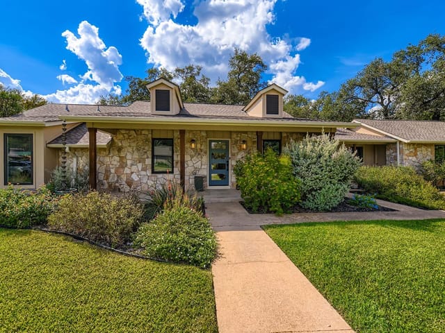 11502 Saddle Mountain Trl