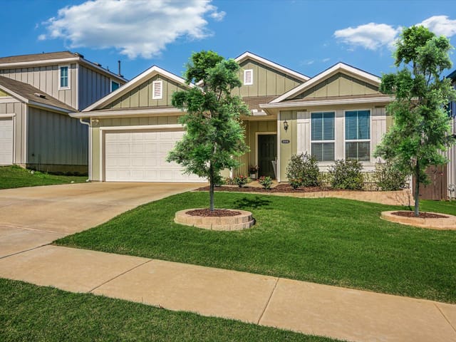 11504 Comano DR