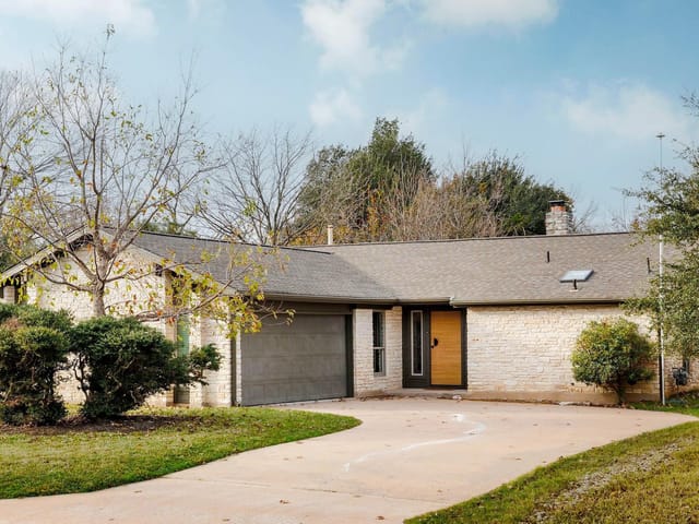 11504 Pradera Dr
