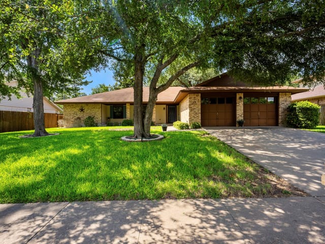 11505 D K Ranch RD