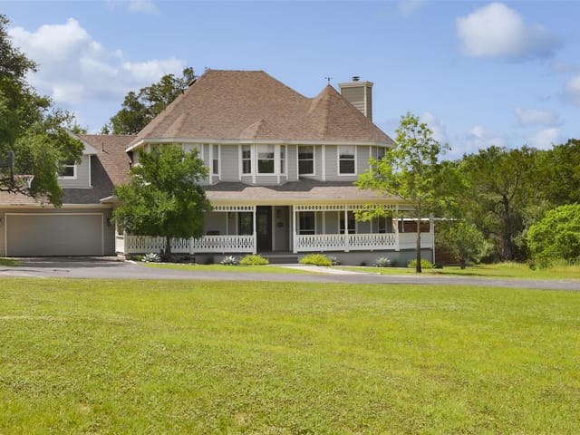 11505 Southwest Oaks