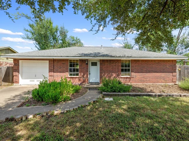 11507 Susie St