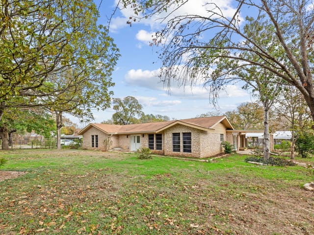 11509 Circle Dr